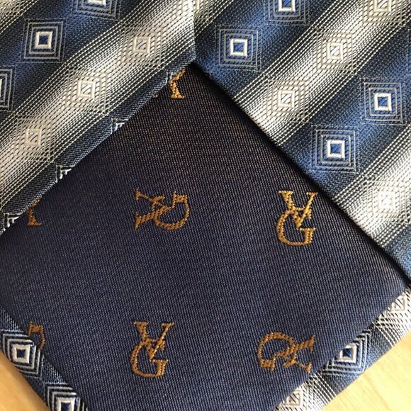 Valerio Garati Men's 100% Silk Necktie - Gray Blue Geo Squares Hand Made EUC - Picture 3 of 7